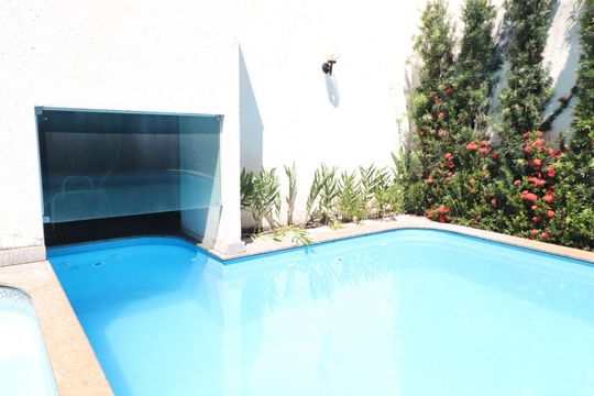 Casa para alugar com 6 quartos, 700m² em Tabajaras, Uberlândia