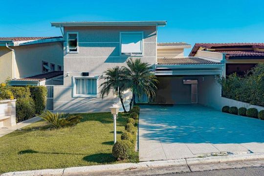 Casa à venda com 4 quartos, 360m² em Alphaville, Santana de Parnaíba