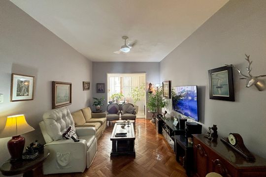 Sala de apartamento para alugar com 3 quartos, 144m² em Copacabana, Rio de Janeiro