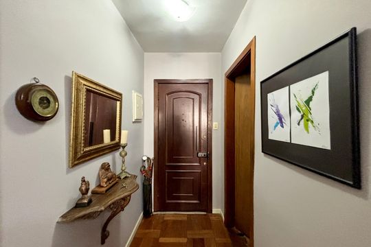 Sala - hall de entrada de apartamento para alugar com 3 quartos, 144m² em Copacabana, Rio de Janeiro