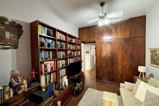 Quarto 1 de apartamento para alugar com 3 quartos, 144m² em Copacabana, Rio de Janeiro