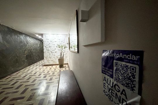 Placa de apartamento para alugar com 3 quartos, 144m² em Copacabana, Rio de Janeiro