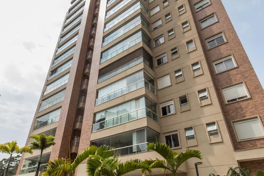Fachada de apartamento à venda com 3 quartos, 225m² em Centro Empresarial Tamboré, Santana de Parnaíba