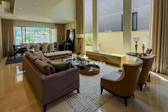 Casa à venda com 4 quartos, 565m² em Centro Comercial Jubran, Barueri
