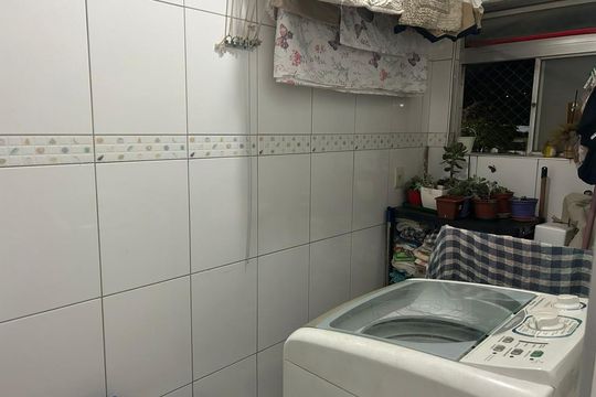 Apartamento à venda com 2 quartos, 70m² em Jardim Interlagos, Campinas