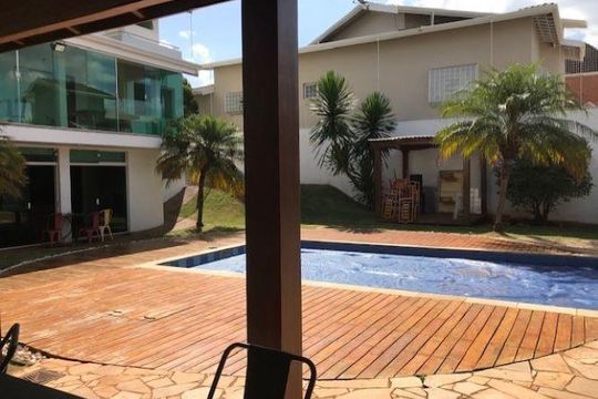 Casa à venda com 3 quartos, 380m² em Parque Taquaral, Campinas