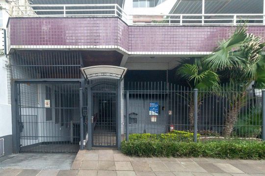 Fachada de apartamento para alugar com 2 quartos, 169m² em São João, Porto Alegre