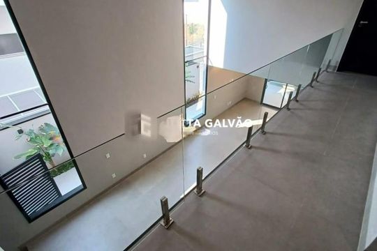 Casa de Condomínio à venda com 4 quartos, 344m² em Swiss Park, Campinas