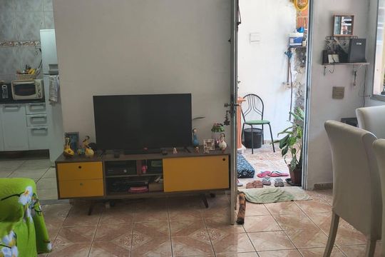 Sala de casa à venda com 2 quartos, 144m² em Curicica, Rio de Janeiro
