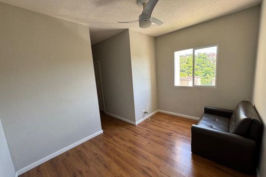 Apartamento para alugar com 2 quartos, 49m² em Jardim Petropolis, Cotia