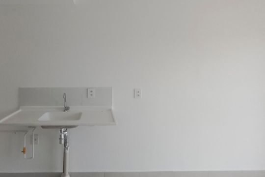 Cozinha de apartamento para alugar com 2 quartos, 32m² em Parque Sao Rafael, São Paulo