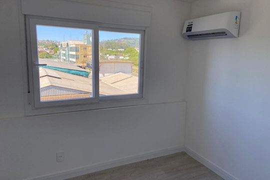 Quarto 1 de apartamento à venda com 2 quartos, 59m² em Jardim do Salso, Porto Alegre