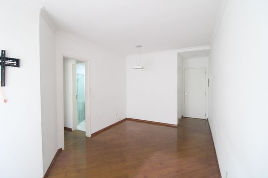 Sala de apartamento à venda com 3 quartos, 73m² em Vila Isa, São Paulo