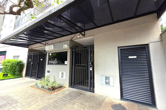 Fachada e portaria de kitnet/studio à venda com 1 quarto, 26m² em Vila Mariana, São Paulo