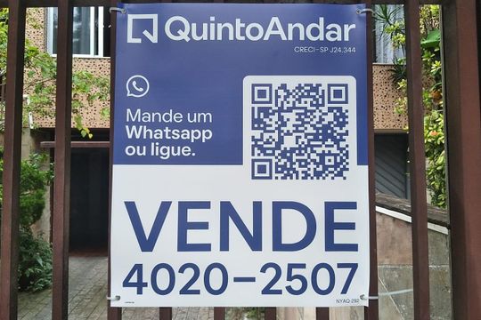 Fachada de casa à venda com 3 quartos, 180m² em Vila Isolina Mazzei, São Paulo