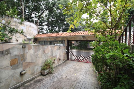 Garagem de casa à venda com 3 quartos, 180m² em Vila Isolina Mazzei, São Paulo