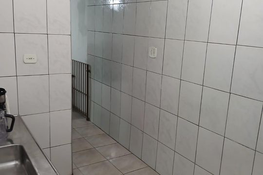 Cozinha de casa para alugar com 3 quartos, 120m² em Vila Lucia, São Paulo