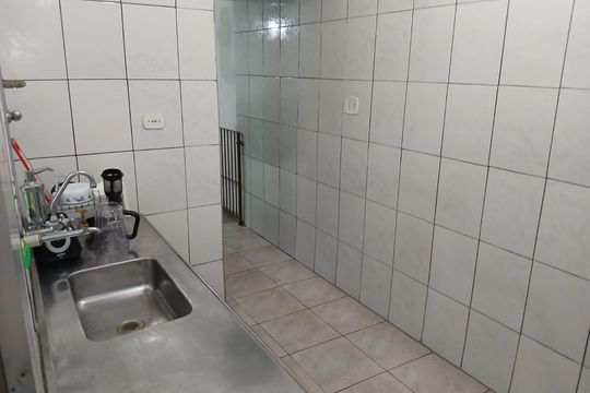 Cozinha de casa para alugar com 3 quartos, 120m² em Vila Lucia, São Paulo