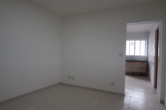 Sala de casa para alugar com 1 quarto, 60m² em Vila Nova Utinga, São Paulo