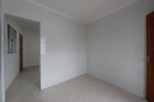 Cozinha de casa para alugar com 1 quarto, 60m² em Vila Nova Utinga, São Paulo