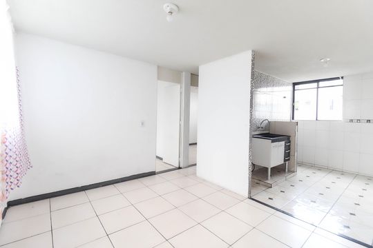 Sala de apartamento para alugar com 2 quartos, 42m² em Jardim Santa Etelvina, São Paulo