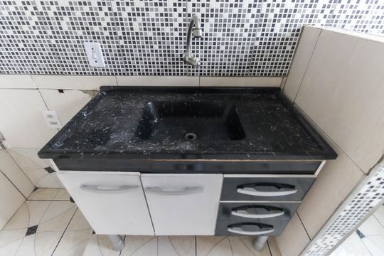 Cozinha - Área de Serviço de apartamento para alugar com 2 quartos, 42m² em Jardim Santa Etelvina, São Paulo