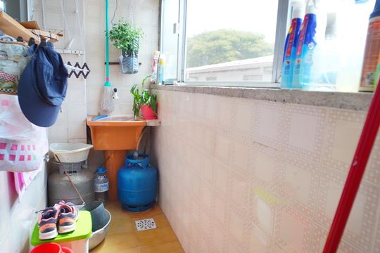 Área de Serviço de apartamento à venda com 3 quartos, 80m² em Cristal, Porto Alegre