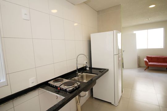 Cozinha de apartamento para alugar com 2 quartos, 55m² em Cordovil, Rio de Janeiro