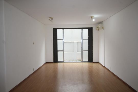 Apartamento à venda com 3 quartos, 113m² em Rio Branco, Porto Alegre
