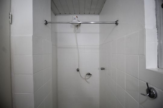 Banheiro de apartamento à venda com 3 quartos, 113m² em Rio Branco, Porto Alegre