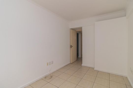 Quarto 1 de apartamento à venda com 2 quartos, 69m² em Santa Tereza, Porto Alegre