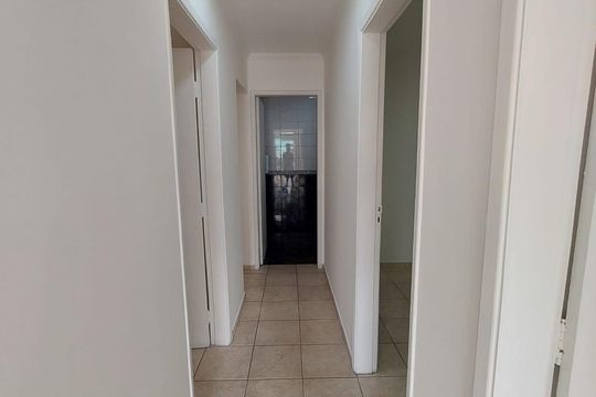 Casa à venda com 6 quartos, 256m² em Vila Dalva, São Paulo