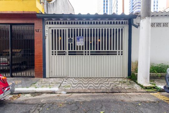Fachada de casa à venda com 2 quartos, 82m² em Vila Gomes Cardim, São Paulo
