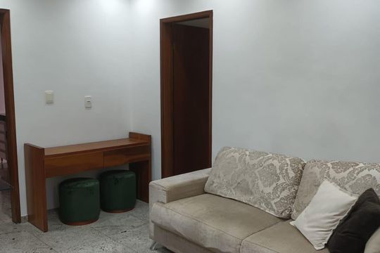 Sala de apartamento à venda com 3 quartos, 81m² em Padre Eustáquio, Belo Horizonte