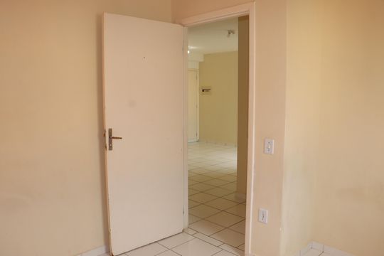 Apartamento para alugar com 2 quartos, 50m² em Jardim Arco-iris, Cotia