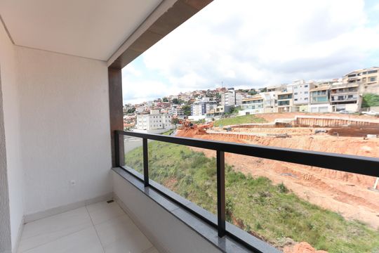 Apartamento para alugar com 3 quartos, 133m² em Diamante, Belo Horizonte