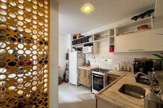 Cozinha/área de serviço de apartamento à venda com 2 quartos, 124m² em Copacabana, Rio de Janeiro