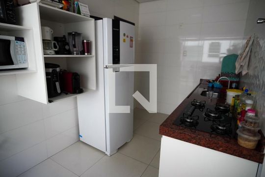 Apartamento à venda com 4 quartos, 140m² em Coração Eucarístico, Belo Horizonte