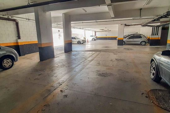 Garagem de apartamento à venda com 2 quartos, 45m² em Aliança, Osasco