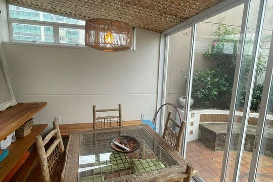Área externa de apartamento para alugar com 2 quartos, 110m² em Moema, São Paulo