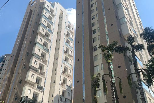 Fachada de apartamento para alugar com 2 quartos, 110m² em Moema, São Paulo