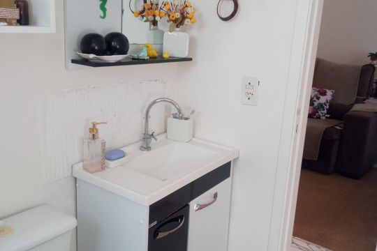 Banheiro de apartamento à venda com 2 quartos, 40m² em Jardim São José, Campinas