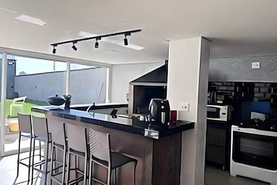 Casa para alugar com 3 quartos, 262m² em Jardim das Paineiras, Campinas