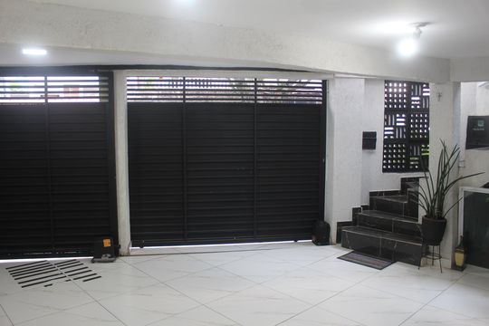 Garagem de casa à venda com 4 quartos, 201m² em Barcelona, São Caetano do Sul