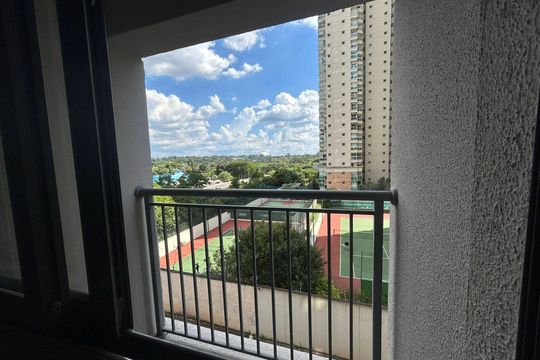 Varanda de kitnet/studio para alugar com 1 quarto, 24m² em Brooklin, São Paulo