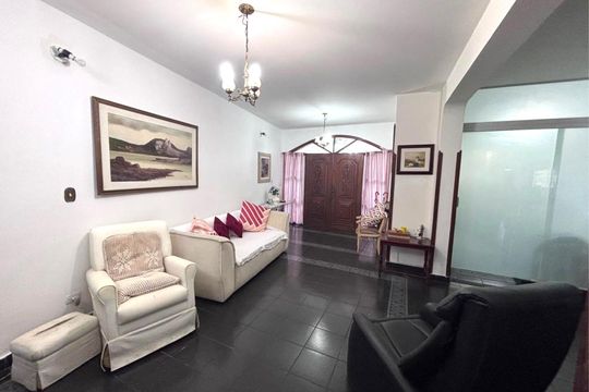 Casa à venda com 3 quartos, 248m² em Vila Santana, São Paulo
