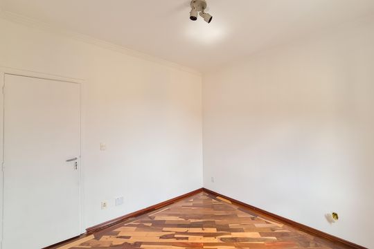 Quarto 1 de apartamento para alugar com 2 quartos, 50m² em Ferrazópolis, São Bernardo do Campo
