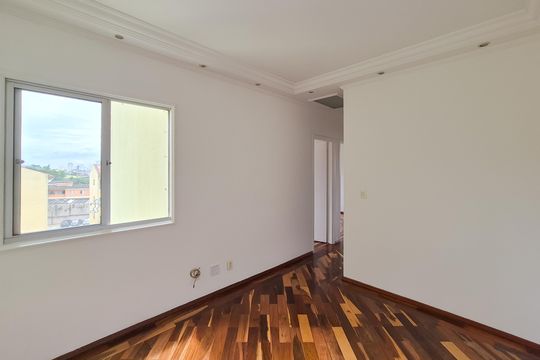 Sala de apartamento para alugar com 2 quartos, 50m² em Ferrazópolis, São Bernardo do Campo