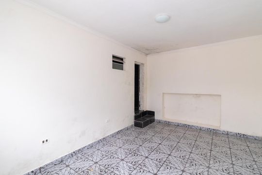 Salão de casa para alugar com 3 quartos, 100m² em Jardim Santa Maria, São Paulo