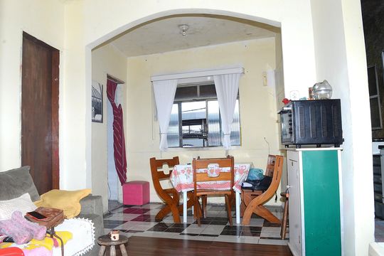 Casa para alugar com 2 quartos, 100m² em Primeiro de Maio, Belo Horizonte